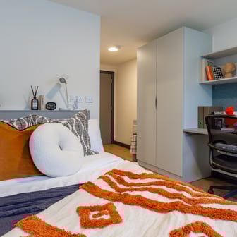 Standard Plus En Suite - Image 1